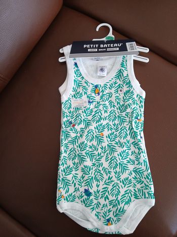 lot 2 bodies sans manches petit bateau 74 cm 12 mois 