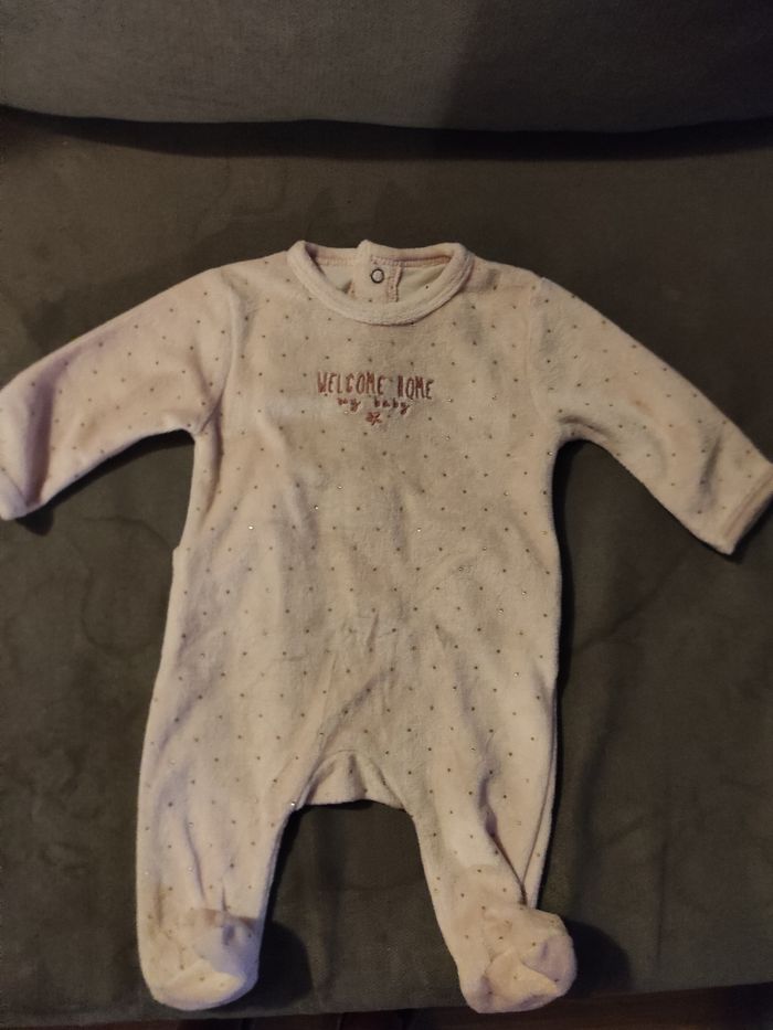 Lot 3 pyjama pilou pilou 1 mois - photo numéro 2