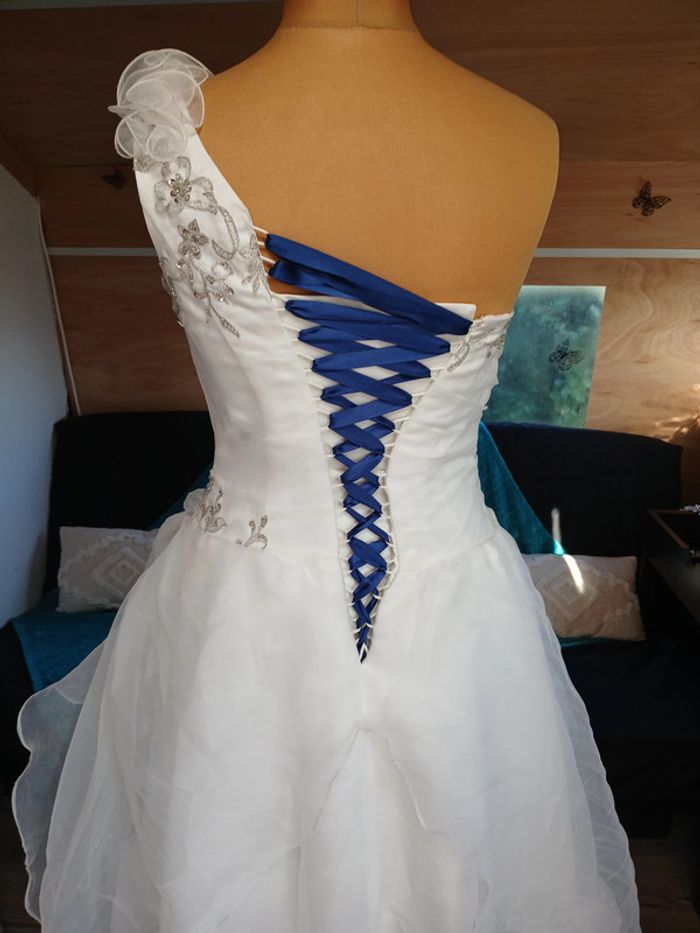 robe de mariée unique taille 38/40 - photo numéro 5