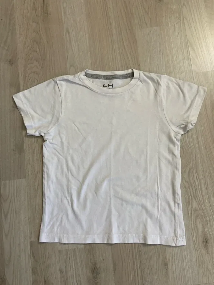 Lot de 2 t-shirts à manches courtes Taille 6 ans - photo numéro 4