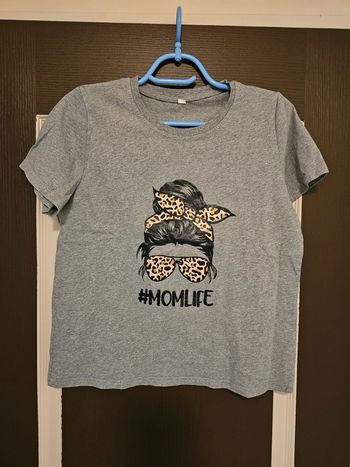 Tee-shirt