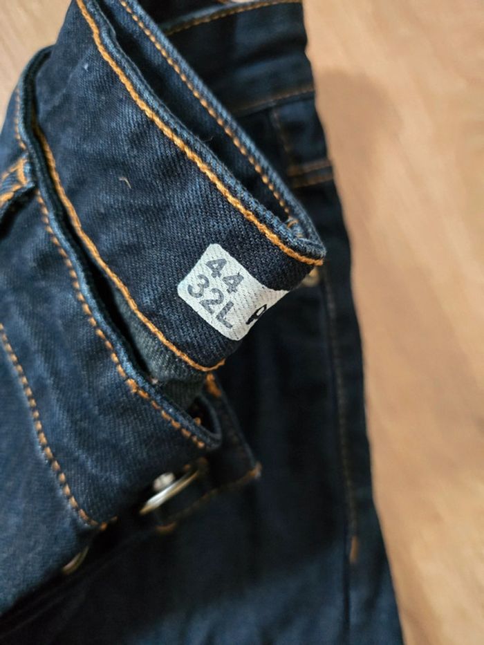 Jeans kiabi homme brut regular  taille 44 l 32 - photo numéro 2