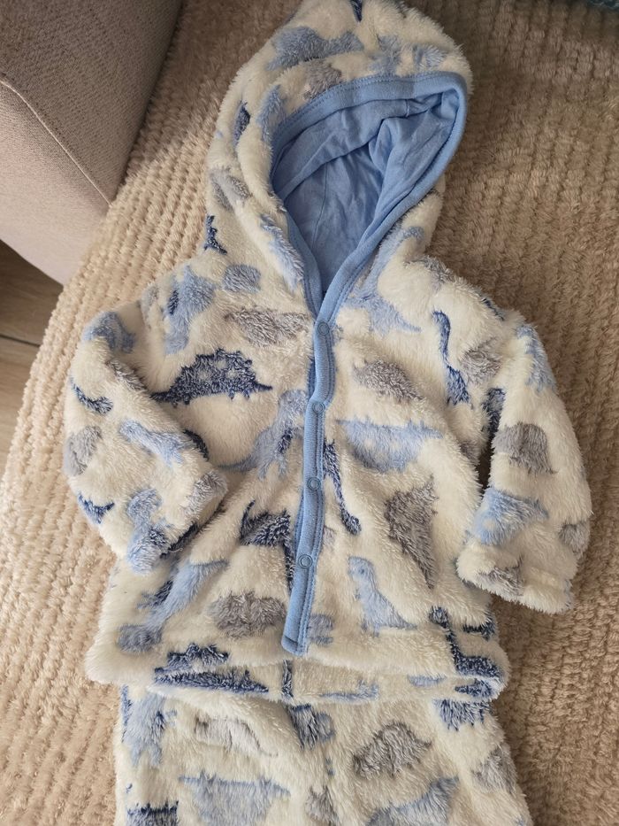 Lot 1 a 3 mois hiver - photo numéro 6