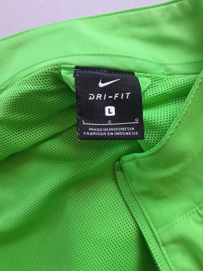 Veste coupe vent Nike la louviere  stanleybet taille L - photo numéro 6