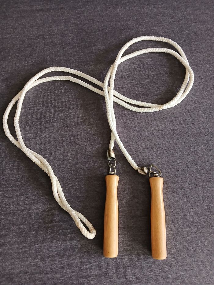 Corde à sauter.