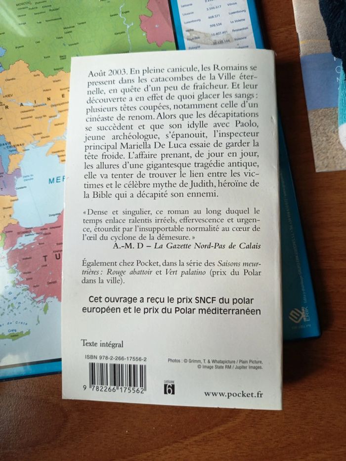 Livre bleu catacombes - photo numéro 2