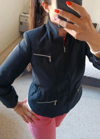 Petite veste zippée légère coupe vent Jacqueline Riu T 1 noir modèle Marynarka