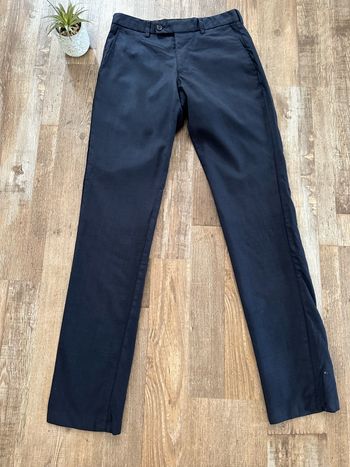 - Chino Devred (A) - Taille 36 - Très bon état