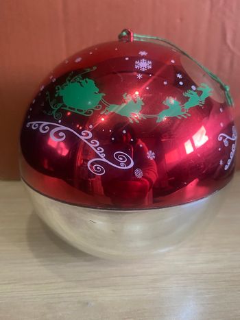 Grosse boule de Noël avec Cdt