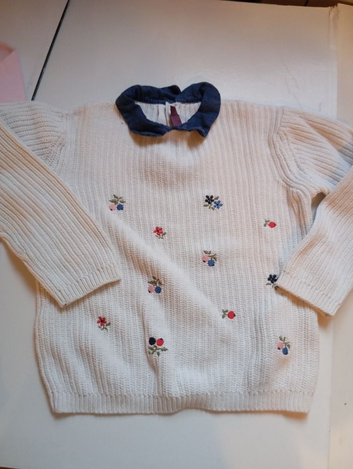 Vêtements Fille 5-6 ans Hiver Lot N° 440 - photo numéro 2