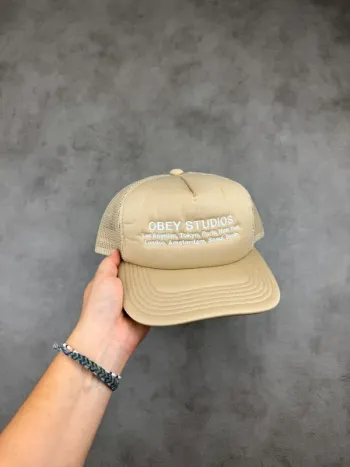 Casquette Trucker Obey Beige Neuve