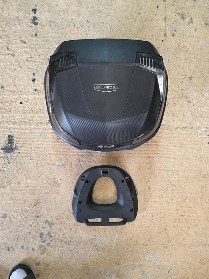 Top case Givi blade 47L - photo numéro 5