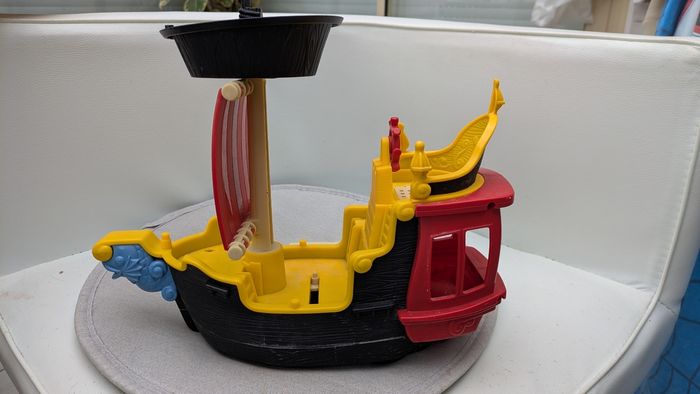 Vend bateau pirate - photo numéro 4