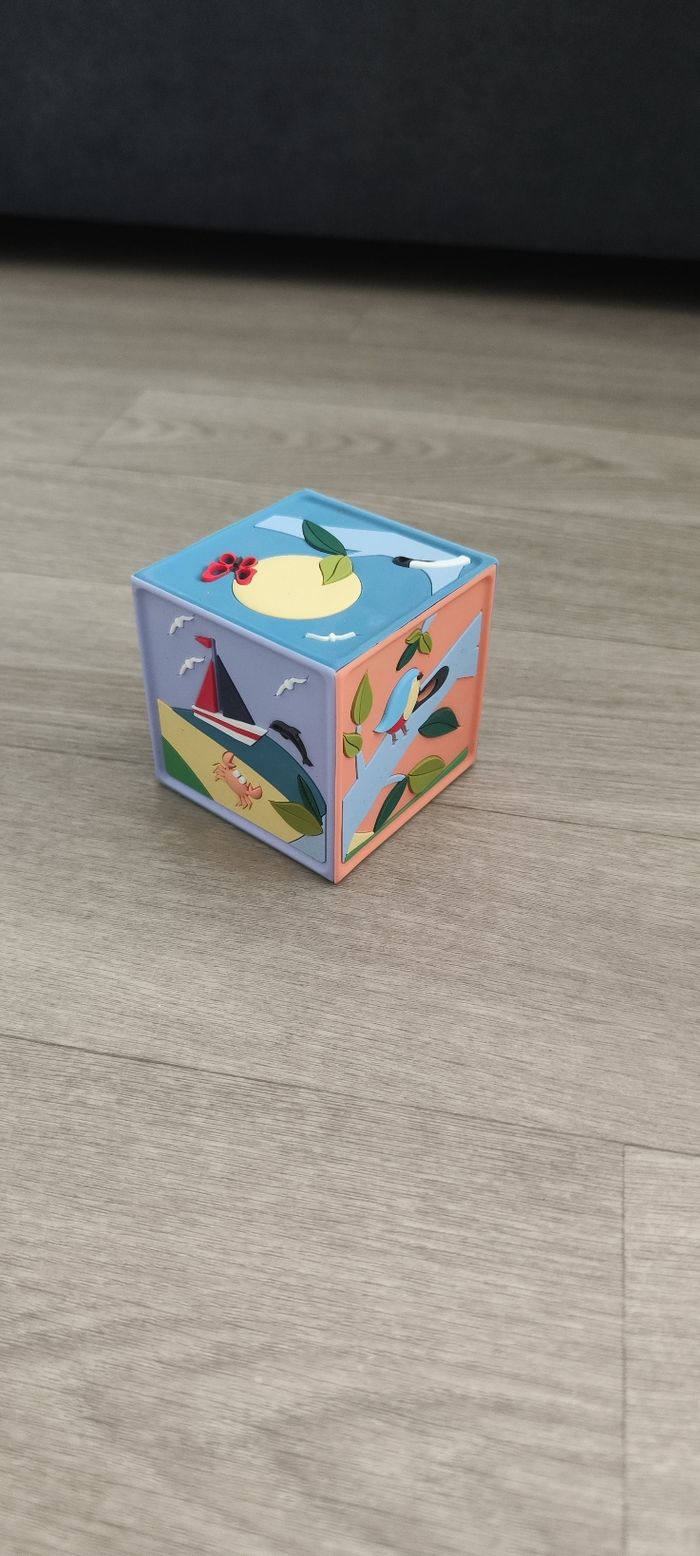 Boite a histoire - ma première conteuse - photo numéro 2