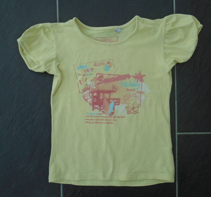 Joli tee-shirt surf fille 8 ans (128 cm)