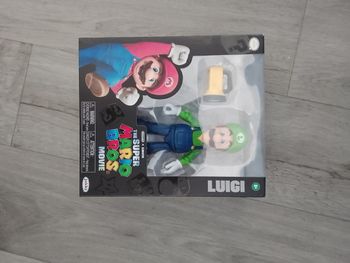 Luigi figurine 
