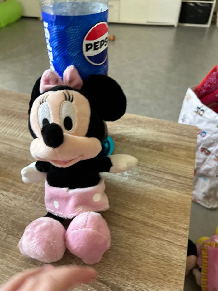 Peluche Disney - photo numéro 2