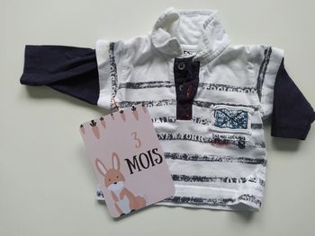 Tee-shirt manches longues, taille 3 mois
