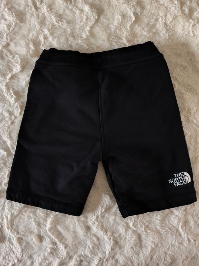 Short molleton noir The North Face taille S - photo numéro 4