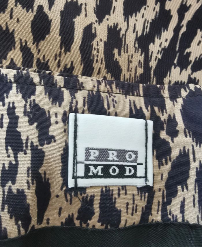 Jupe léopard. Marron. Beige. Taille 36. Promod - photo numéro 6