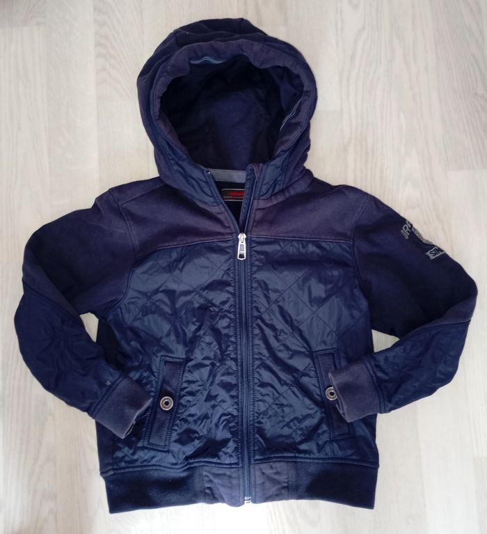 Blouson bleu marine mi-saison Catimini 
T. 8 ans