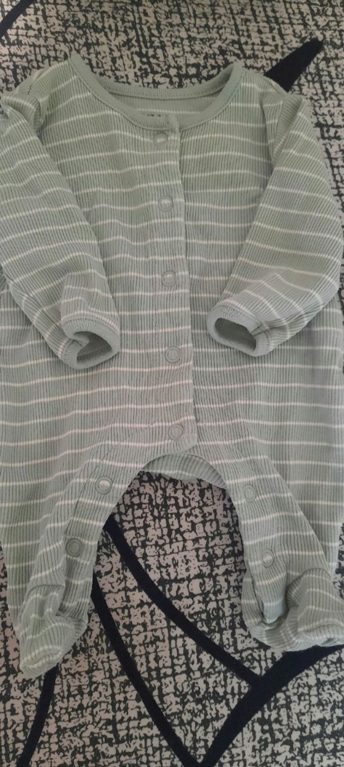 Pyjamas coton bébé naissance + 5 bodys - photo numéro 7