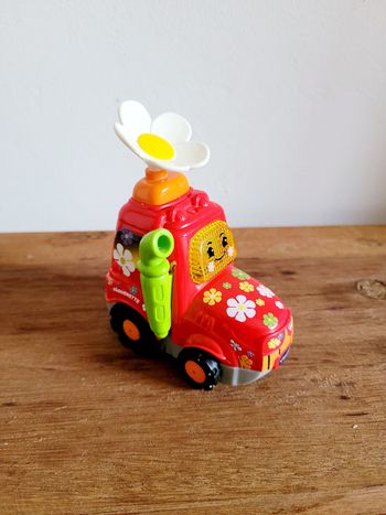 Pâquerette Tut Tut coquette Vtech