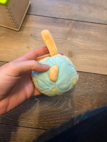 Jouet bébé peluche à suspendre doudou et compagnie