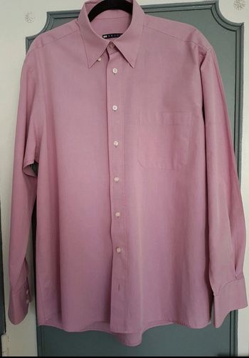 Chemise rose à manches longues