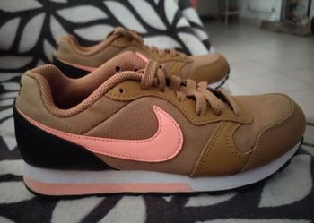 Baskets "Nike MD Runner 2" neuves