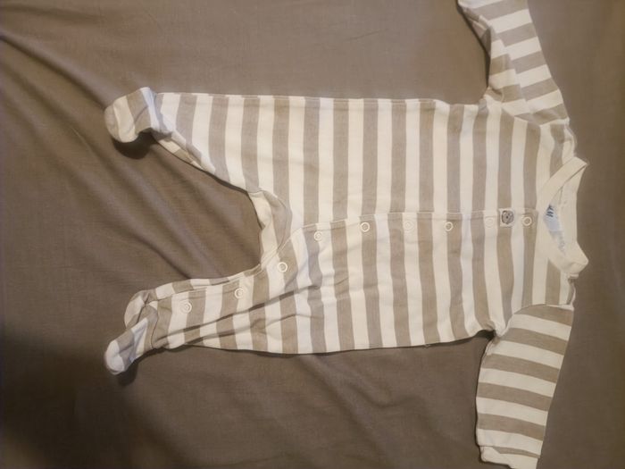 Lot de vêtements bébé fille 3 mois (12 pièces) - photo numéro 3