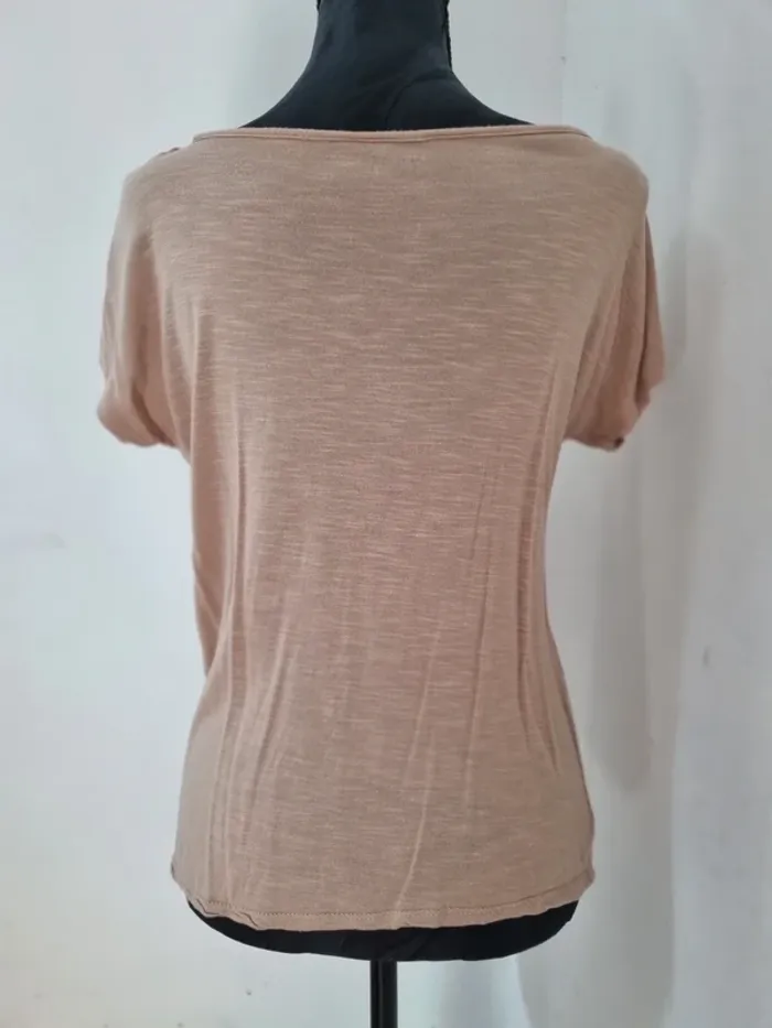 Top / t-shirt beige camel avec tigre en strass or et argent. Femme. Taille M. Arkitect. - photo numéro 2