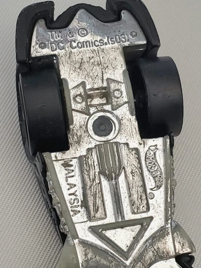 Hot Wheels Batmobile Hartnoze - photo numéro 8