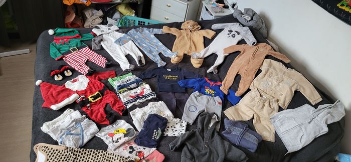 Vêtements  garcon 6 mois - photo numéro 2