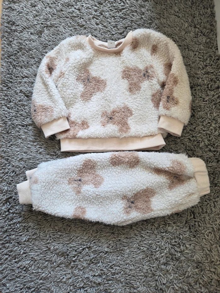 Pyjama moumoute