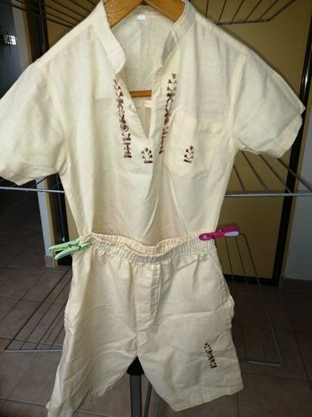 Ensemble traditionnel malgache 