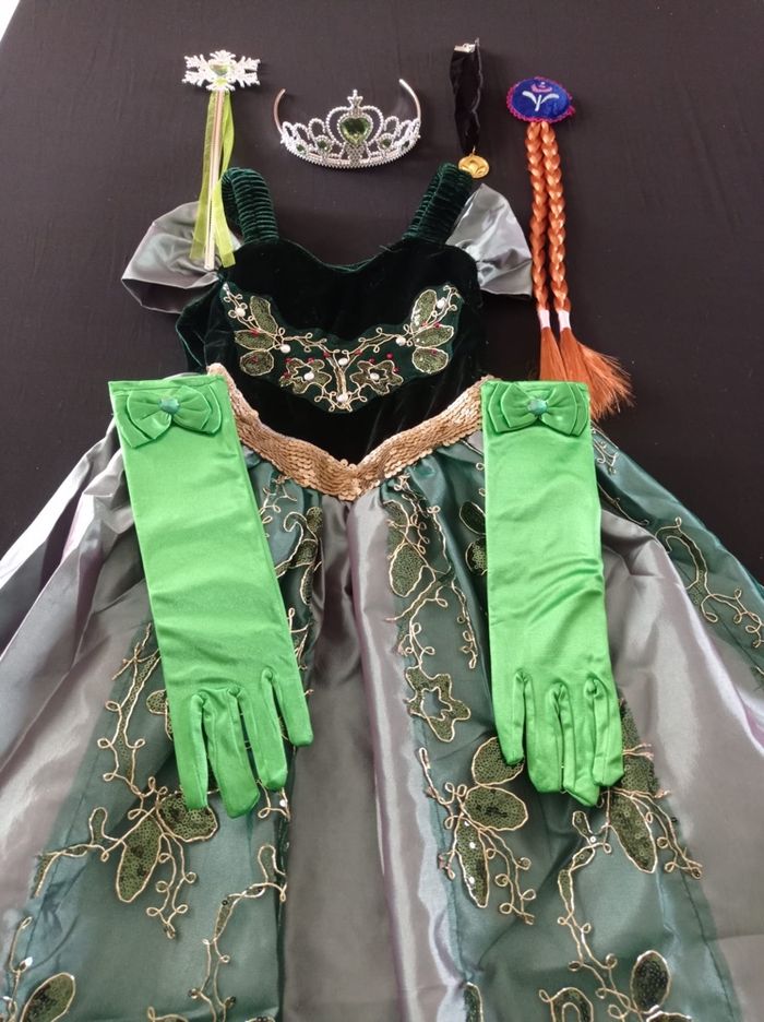 Déguisement robe princesse Anna et accessoires 5ans