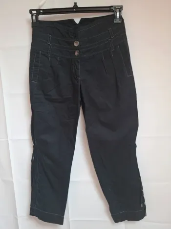 Pantacourt taille 36