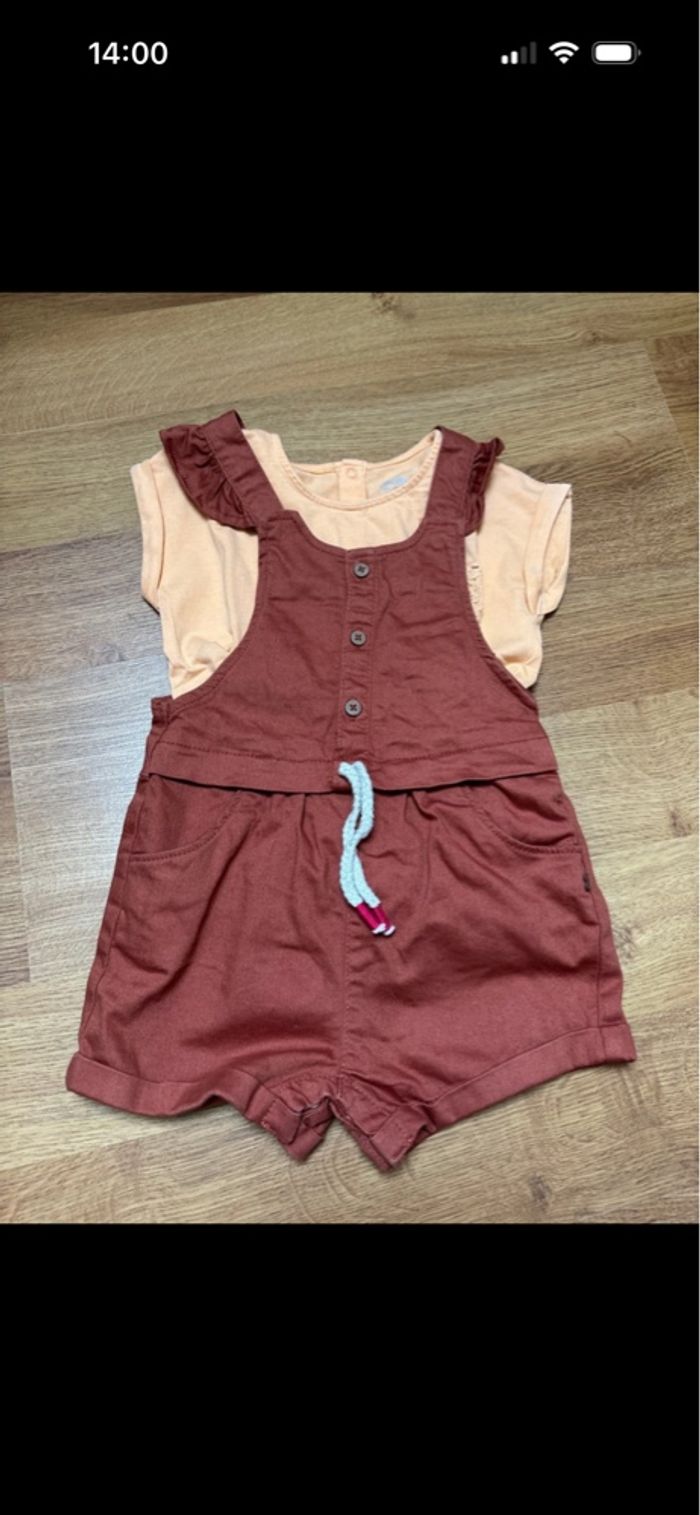 Jolie ensemble combi short été et tee shirt fille obaibi 23 mois