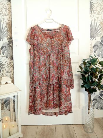 Robe Bréal – Taille 44 – Motif bohème rouge & beige – Fluide & féminine