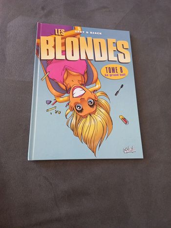 Bd les blondes tome 8