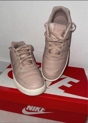 Chaussure Nike Rose