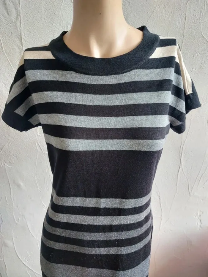 Robe rayée en noir et gris Taille XS - photo numéro 2