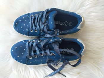 Tennis 3 pommes taille 32 neuf