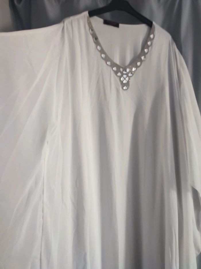 Faracha blanche robe de soirée - photo numéro 7