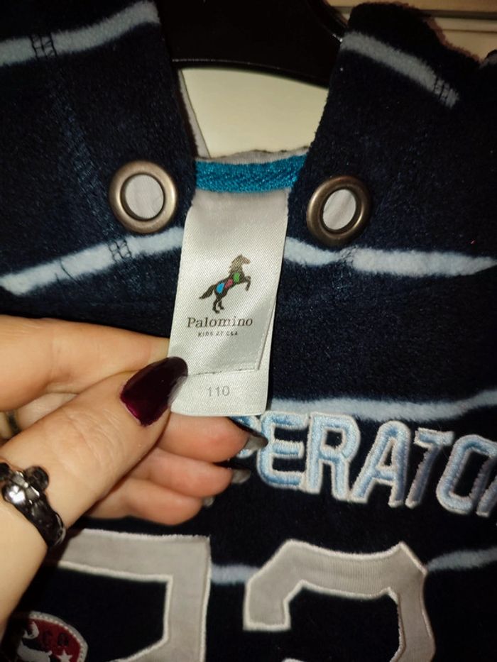 Pull sweat - photo numéro 3