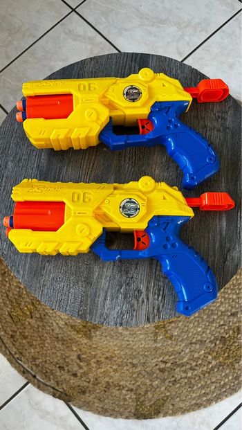 Pistolets xshot (comme nerf)