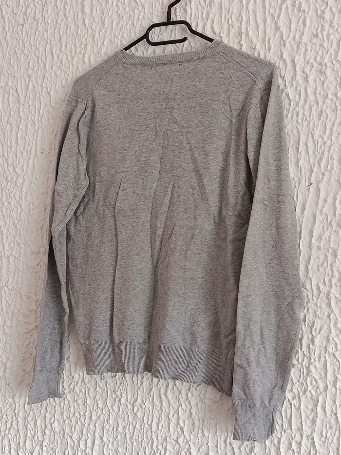 Pull gris - photo numéro 4