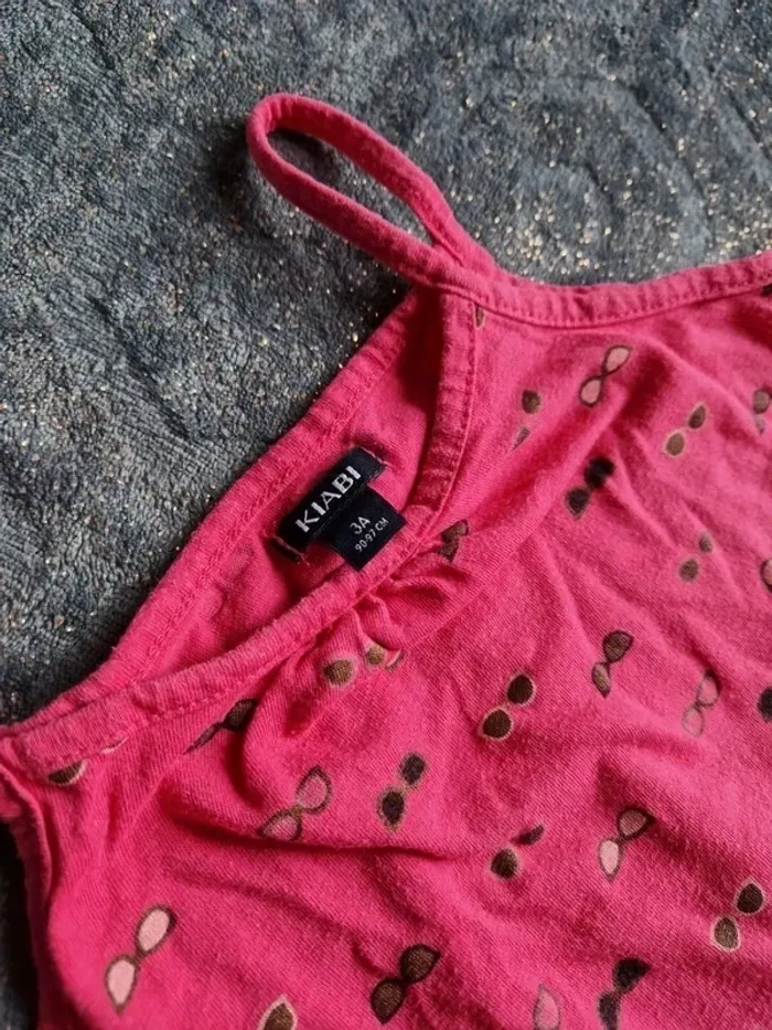 Robe fushia à bretelles 3 ans - photo numéro 2