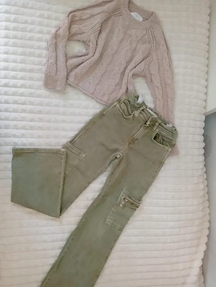 Ensemble fille pull torsade +cargo 9ans Zara 🤎🌼